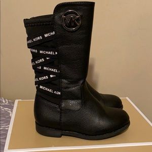 Michael Kors Girls boots